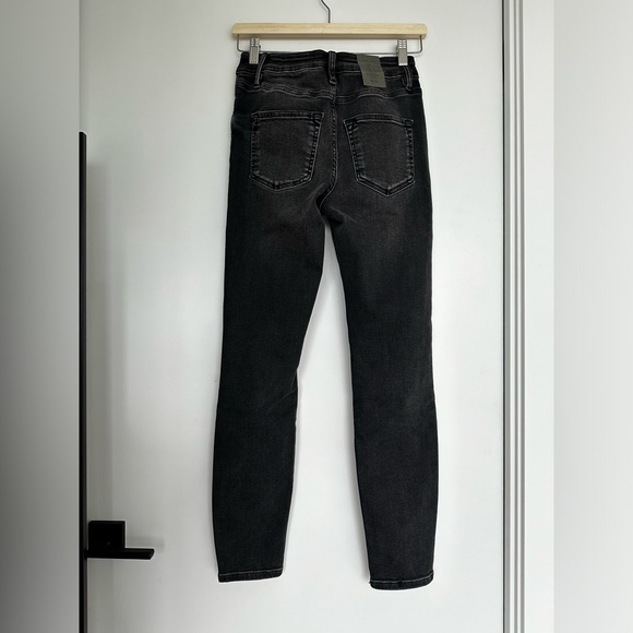 All Saints Dax High-Rise Skinny Jeans in Washed Black - Picture 5 of 8
